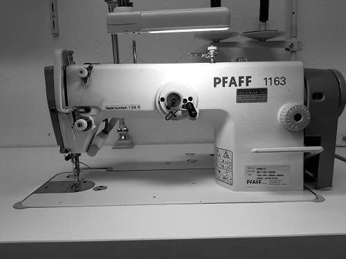 Nähmaschine der Firma Pfaff